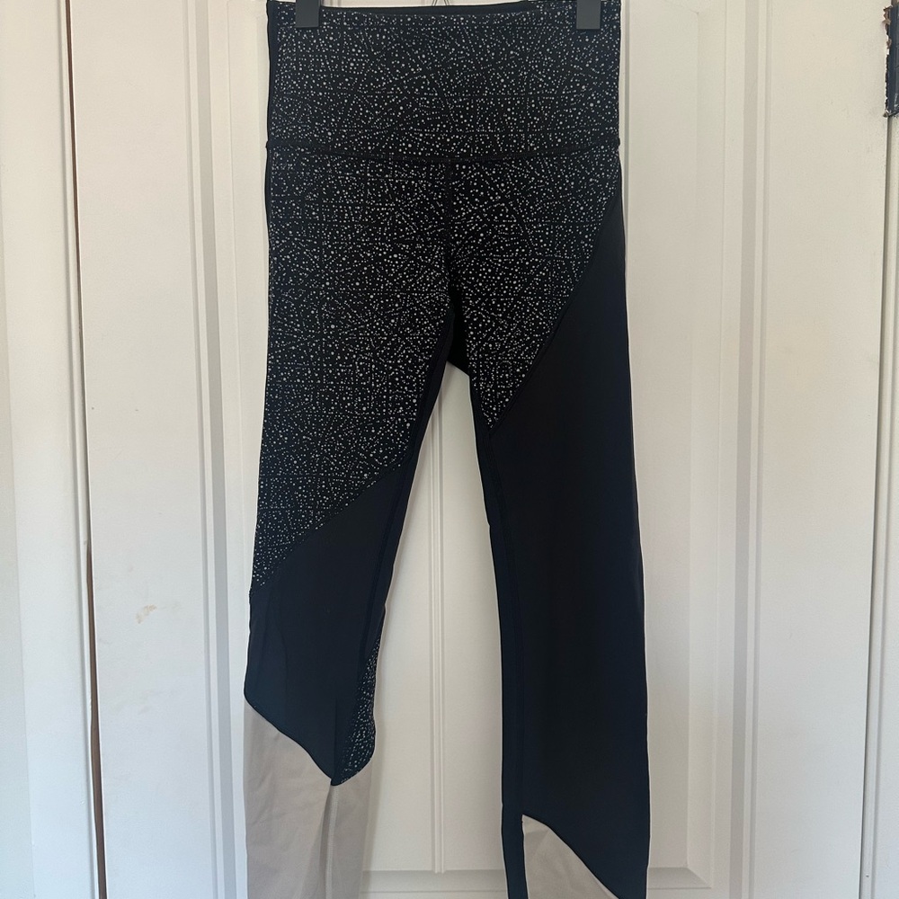 Lululemon Black and White Patterned Leggings
